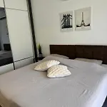 Wakacyjny W Courtyard Long