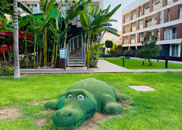 Wakacyjny W Courtyard Long