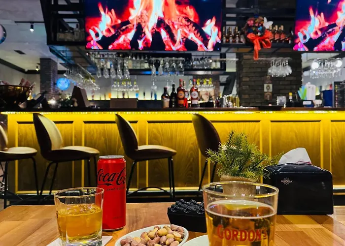 Wakacyjny W Courtyard Long *